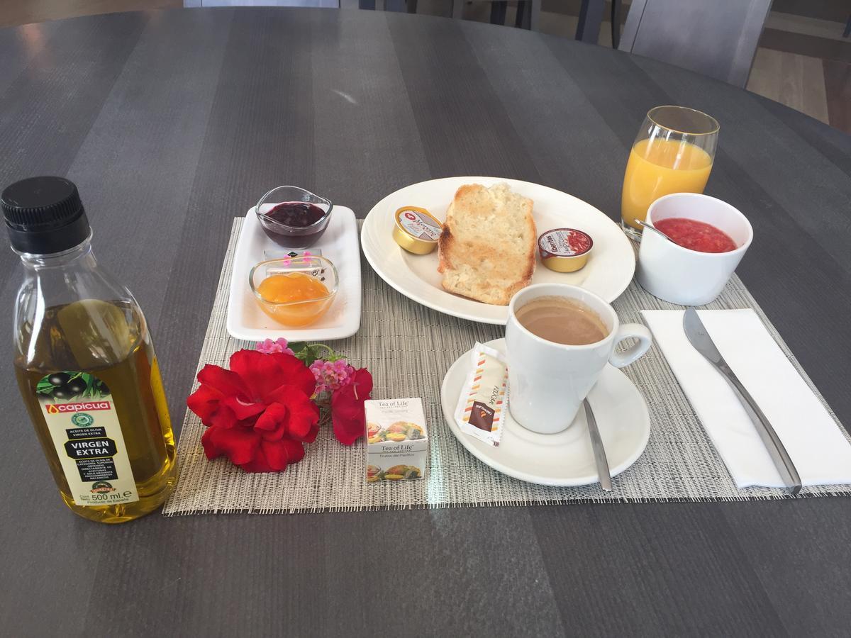 Amalurra Granada Hotel Caparacena ภายนอก รูปภาพ