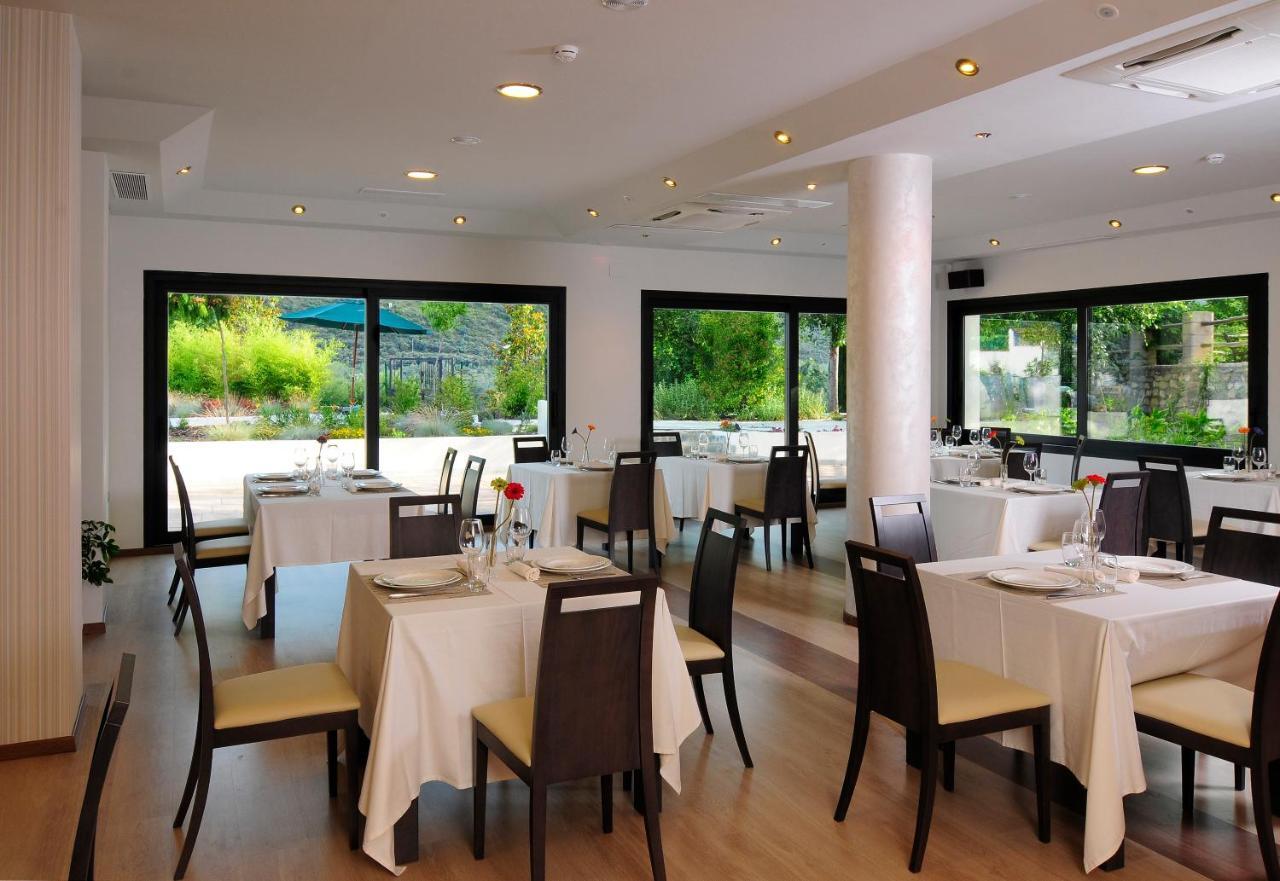 Amalurra Granada Hotel Caparacena ภายนอก รูปภาพ